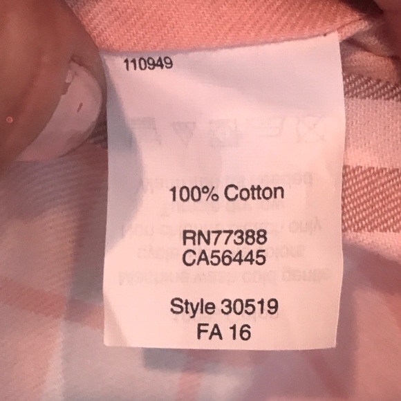 J Crew Perfect Fit Long Sleeve Button Down. Size L - Picture 4 of 4